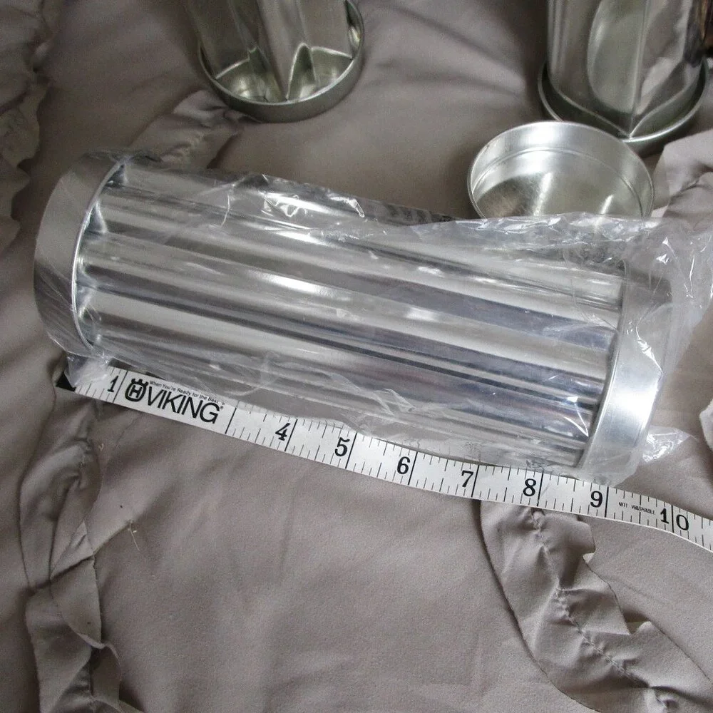 set of bread tube molds